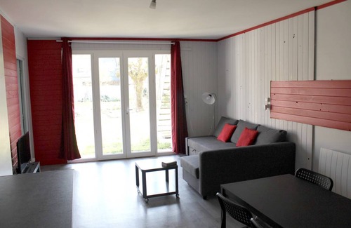 Saint-Patrice House | 45 m² House ∙ 1 bedroom ∙ 4 guests