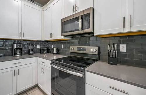 Kissimmee House | 4533 Magical 9‑Bed Storey Lake Villa w/Private Pool