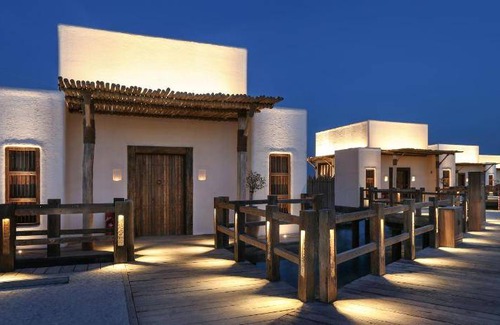 West Bay Hotel | 459 m² Hotel ∙ 5 bedrooms ∙ 11 guests