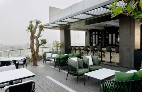 Mandalay Hotel | 46 m² Hotel ∙ 2 guests