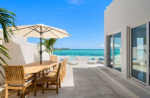 Nassau Villa | 465 m² Villa ∙ 5 bedrooms ∙ 10 guests