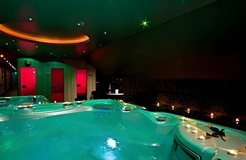 Szekesfehervar Hotel | 47 m² Hotel ∙ 127 guests