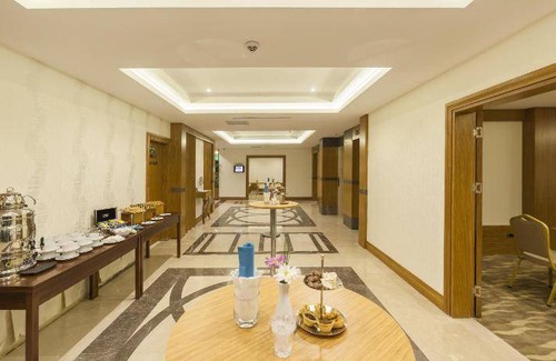 Sekerpinar Hotel | 47 m² Hotel ∙ 127 guests