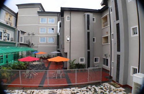 Owerri Resort | 48 m² Private room ∙ 2 bedrooms ∙ 2 guests