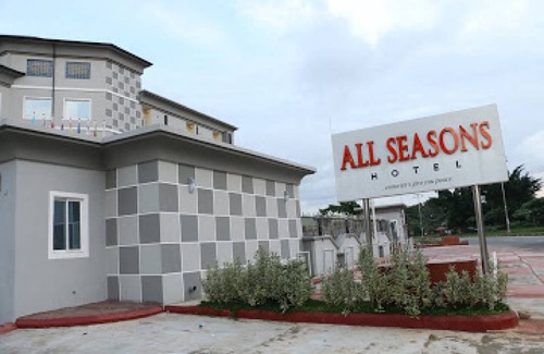 Owerri Resort | 48 m² Private room ∙ 2 bedrooms ∙ 2 guests