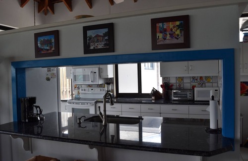 Great Exuma House | 4acres ON beach no drive 4 bedroom pool hot tub gym 3.5 baths 3+3outdoor showers