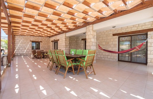 Simou Villa | 4bdr Family friendly villa with 400sq.m. playground,private heated swimming pool