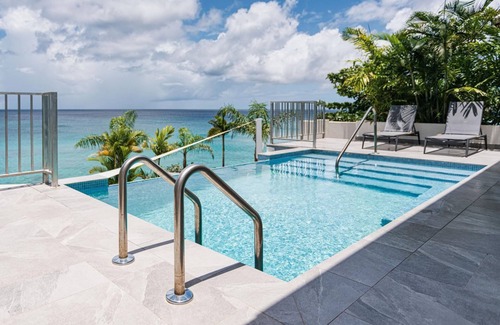 Clinketts Villa | 4BR Beachfront Property w/Private Pool-VFRAN