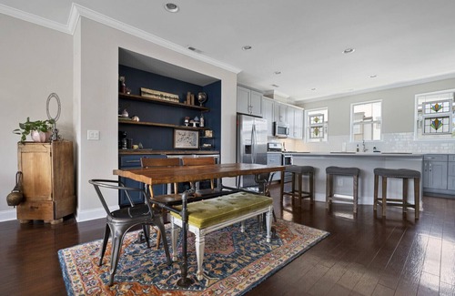 Charlotte House | 4BR+Family & Group Friendly+ 5 min to Uptown