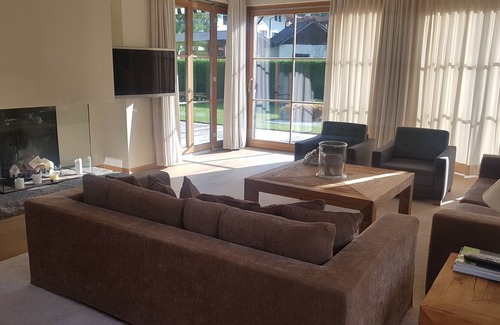 Kitzbuehel Condo | 4BR GARDEN APARTMENT KITZBÜHEL CENTRE with STREIF VIEW!