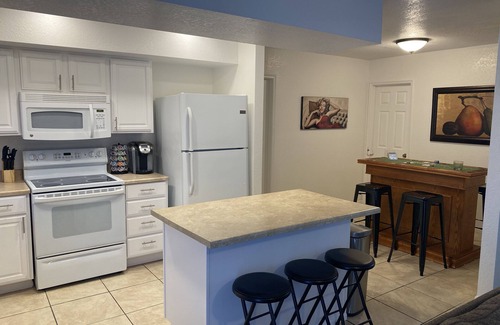 Mesa Grande House | 4BR House Pool/Putting Green Next to Cubs Park and Near ASU
