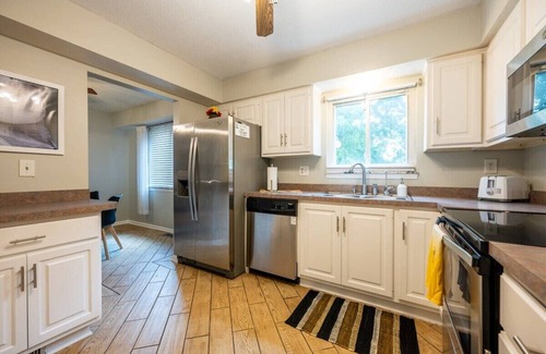 Acton House | 4BR w/Pool Table & Game Room, Near DT, Sleeps 11