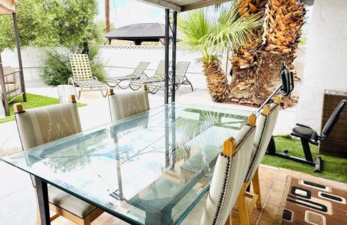 Beverly Green House | 4BRHouse,LasVegas,Strip,LVCC,pet-friendly,Sale,BestSpot,september,love,wifi