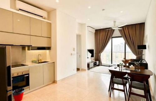 Bukit Bintang Apartment | 4min walk to Monorail | Cozy Dual key Apartment |