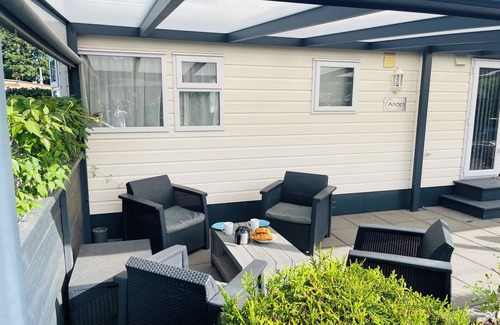 Balkbrug Ski Chalet | 4p chalet met eigen tuin op een mooie gezinscamping.