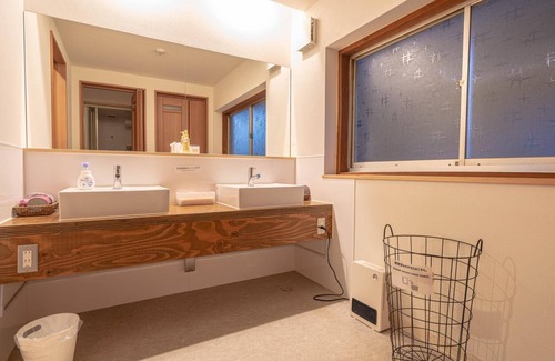 Miyoshi Hotel | 4s Stay Awaikeda Ekimae
