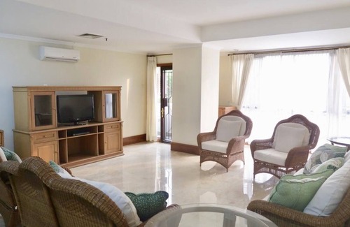 Bangka Apartment | 5 Acres Tropical garden in Kemang Raya Residence whole 3/2 Apart 2nd fl. Balcony