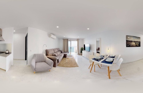 Radazul Apartment | 5 ★ APARTMENT & SERVICE OCEAN VIEW & FREE PARKING!