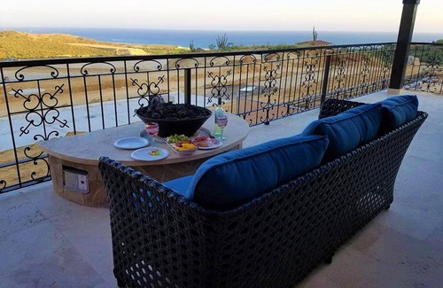 Sunset Beach Villa | 5 Bd Luxury Villa w Resort Amenities 5600 sqft of Incredible Breath taking views