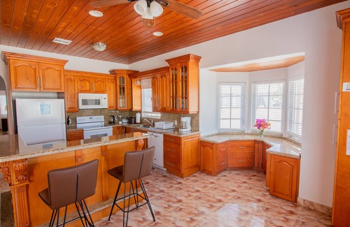 Whitby Villa | 5 Bdr Beachfront Home-Turks & Caicos