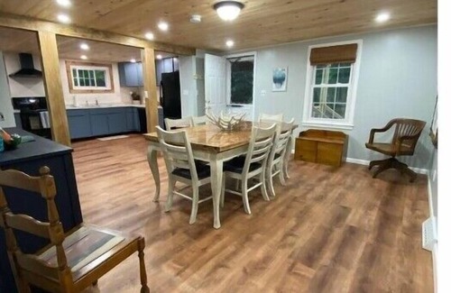 Newcomb House | 5 Bdrm in High Peaks region of the Adirondacks