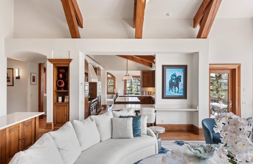 Snowmass Village House | 5 Bed/5.5 Bath Ski-In, Ski-Out Home in Exclusive Two Creeks Neighborhood