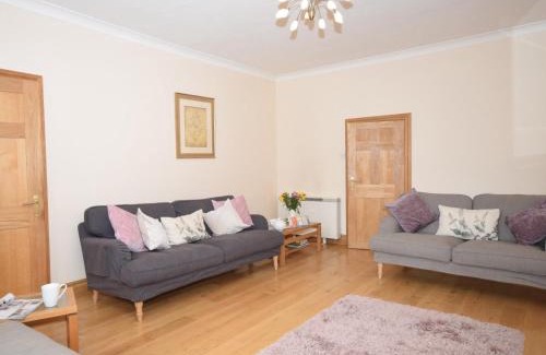 Shirwell House | 5 bed in Barnstaple SHIRW