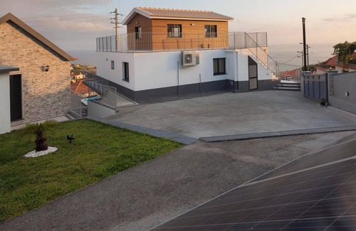 Estrela da Calheta Villa | 5-bed in Calheta, pool, gym, games room | Rosalina
