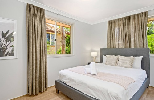 Macquarie Park House | 5 bed Townhouse near Macquarie Uni with WiFi&Free Parking