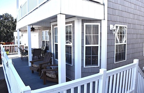Myrtle Beach House | 5 BEDROOM, 3.5 BATHROOM ON STILTS, 200 YARD WALK TO BEACH!