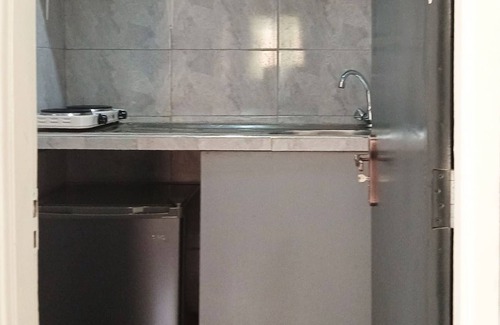 Entebbe Apartment | 5 Bedroom 5 Bathroom Apartment Entebbe with Palm View Balcony