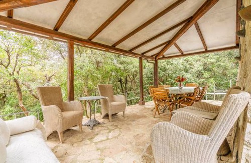 Poggio Catino House | 5 bedroom accommodation in Poggio Catino