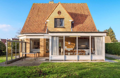 Sint-Idesbald Villa | 5 bedroom accommodation in Sint Idesbald