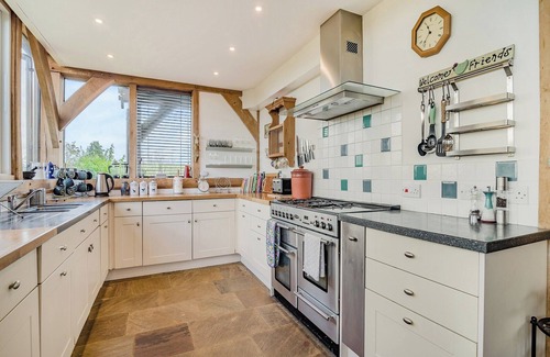 Littlebredy Cottage | 5 bedroom accommodation in Martinstown, near Dorcester