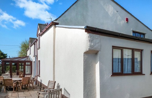Horton Cottage | 5 bedroom accommodation in Horton, near Gower