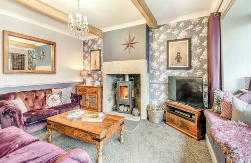Honley Cottage | 5 bedroom accommodation in Slaithwaite, near Huddersfield