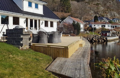 Farsund House | 5 bedroom accommodation in Farsund