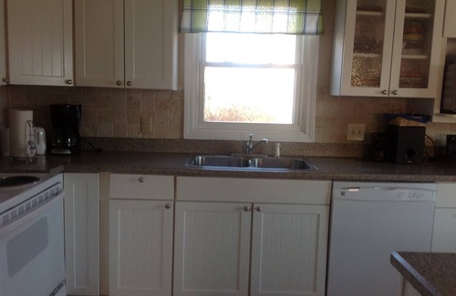 Eastward Look House | 5 Bedroom available for URI 2024/2025