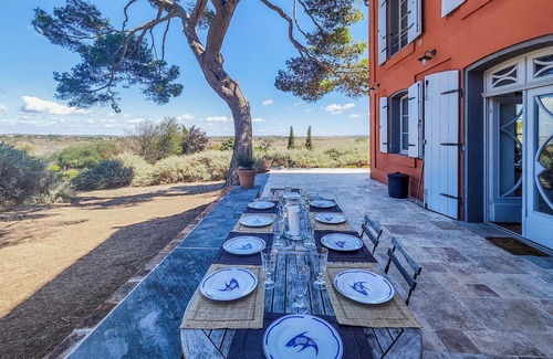 Ouveillan House | 5 bedroom beautiful home in Ouveillan