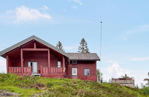 B House | 5 bedroom cozy home in Lifjell