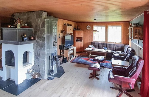 B House | 5 bedroom cozy home in Lifjell