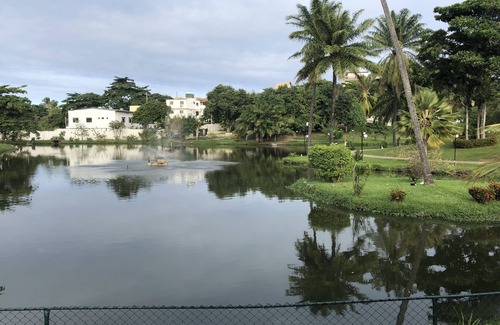 Vilas do Atlantico Condo | 5-bedroom house in condominium, comfort, air conditioning, 55" SmartTV, Wi-Fi, pool, lagoon, beach.