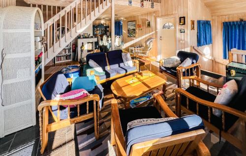 Tanum House | 5 Bedroom Lovely Home In Tanumshede