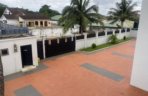 Accra Villa | 5 Bedroom Luxurious Villa