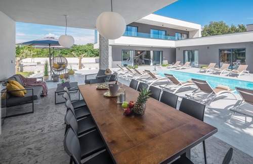 Municipality of Zminj House | 5 bedroom nice home in Sivati