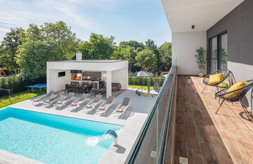 Municipality of Zminj House | 5 bedroom nice home in Sivati