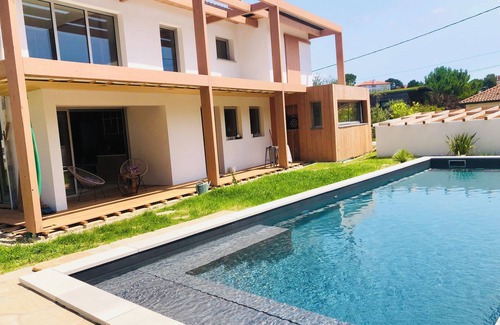 Anglet House | 5 Bedroom Private vacation home in Anglet