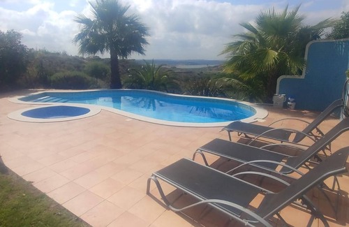 Costa Esuri Villa | 5-Bedroom Villa with Pool, Garden, Wi-Fi & A/C