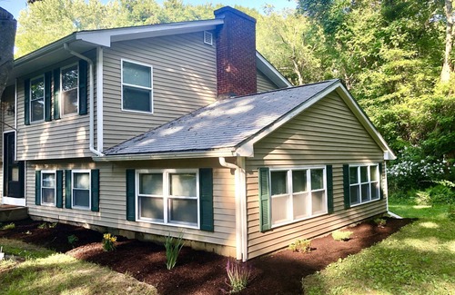 Kingston House | 5 Bedrooms of Beach and Quiet Just 15 Minutes From Narragansett Attractions!