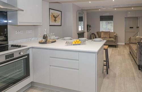 Little Haywood Cottage | 5 COLEY LANE, pet friendly, with a garden in Great Haywood